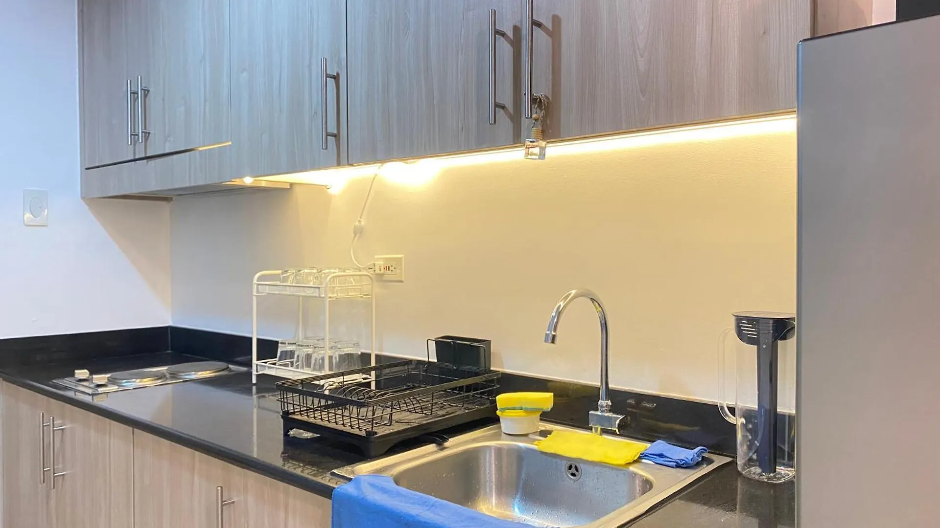 Cozy 1 Bedroom By Ore Staycation - Shore Residences Manila